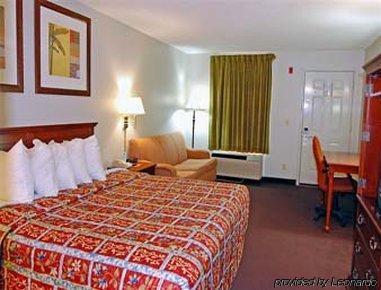 Days Inn Lamont/מונטיצ'לו חדר תמונה